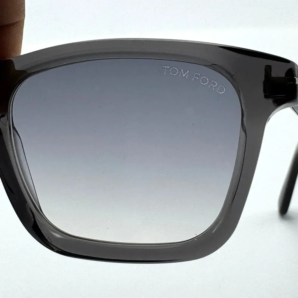 Tom Ford Sunglasses Barron TF1179 20B Gray Square Frame Gray Gradient Lens 54mm